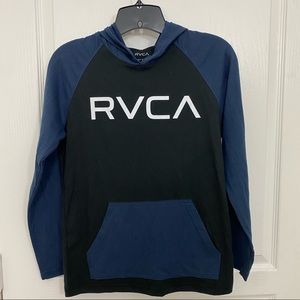 Boys RVCA long sleeve hooded shirt Size M